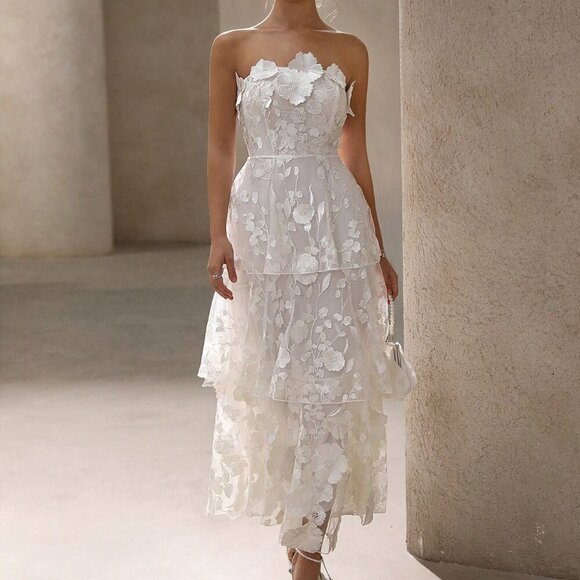 White Elegant Women's 3d Floral Decor Strapless Party Dress - Picture 5 of 7